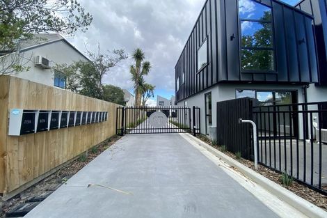 Photo of property in 2/314 Worcester Street, Linwood, Christchurch, 8011