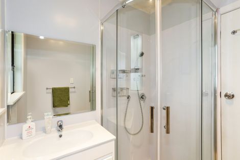 Photo of property in 5 Evans Place, Papakura, 2110