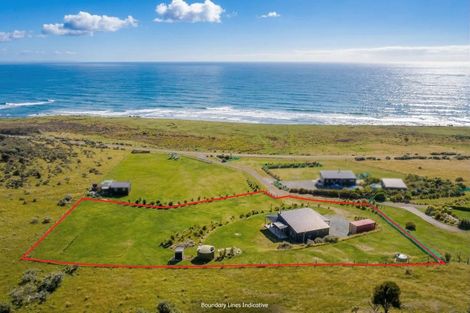Photo of property in 574 Tora Farm Settlement Road, Tora, Martinborough, 5782