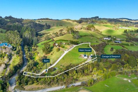 Photo of property in 484 Kanohi Road, Kaukapakapa, 0873