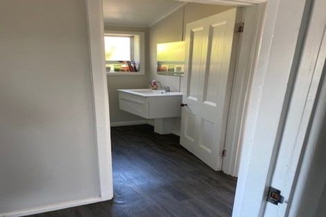 Photo of property in 473 Main South Road, Hornby, Christchurch, 8042