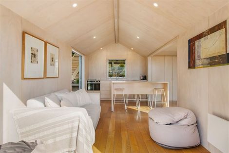 Photo of property in 11 Merlewood Avenue, Cashmere, Christchurch, 8022