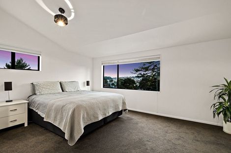 Photo of property in 117 Oreil Avenue, West Harbour, Auckland, 0618