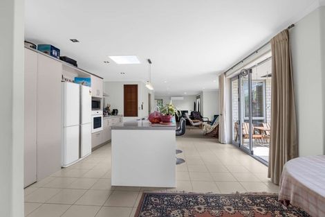 Photo of property in 60 Gibson Place, Papamoa Beach, Papamoa, 3118