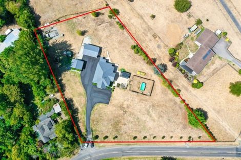 Photo of property in 110 Woodside Road, Matangi, Hamilton, 3284