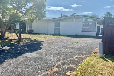 Photo of property in 22 Finlow Drive, Te Atatu South, Auckland, 0610