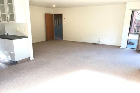 Photo of property in 17 Tintern Avenue, Avonhead, Christchurch, 8042