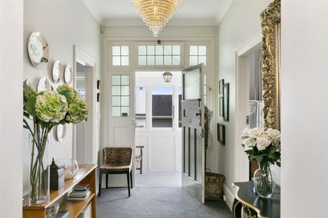 Photo of property in 55 Everest Street, Khandallah, Wellington, 6035