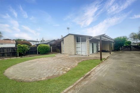 Photo of property in 28 Cottonwood Street, Parklands, Christchurch, 8083
