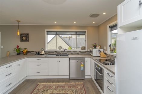 Photo of property in 96 Titoki Street, Lansdowne, Masterton, 5810