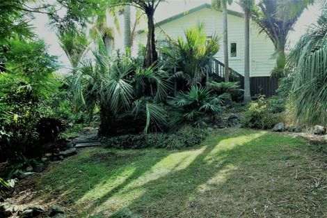 Photo of property in 2 Charles Street, Te Kamo, Whangarei, 0112