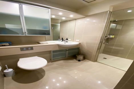 Photo of property in Oxleys Rock Apartments, 401/6 London Quay, Picton, 7220