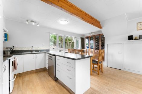 Photo of property in 59 Rautawhiri Road, Helensville, 0800