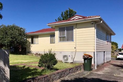 Photo of property in 53 Dissmeyer Drive, Clover Park, Auckland, 2019