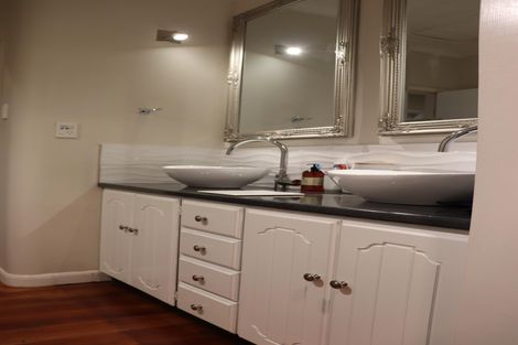 Photo of property in 191 Hakanoa Street, Huntly, 3700