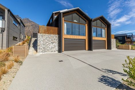 Photo of property in 3a Rannoch Drive, Jacks Point, Queenstown, 9371