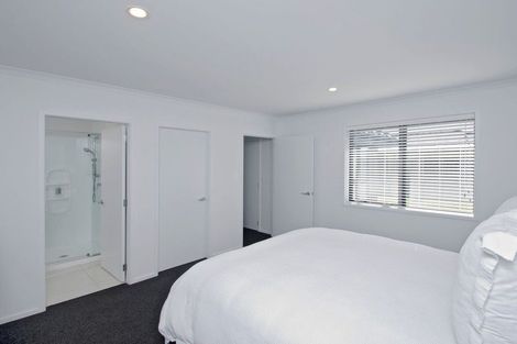 Photo of property in 39 Rainey Crescent, Papamoa Beach, Papamoa, 3118