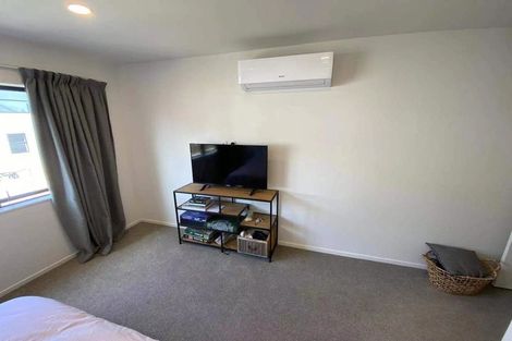 Photo of property in 10 Ti Kouka Lane, Sandringham, Auckland, 1025