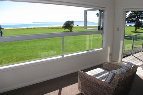Photo of property in 160 Sands Crescent, Matarangi, Whitianga, 3592