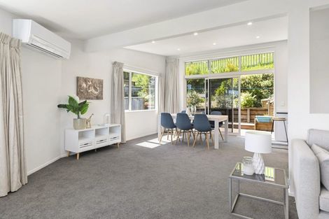 Photo of property in 27a Dominica Crescent, Grenada Village, Wellington, 6037