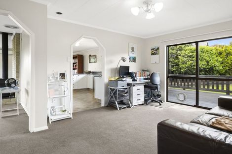 Photo of property in 13 Hogan Place, Fairfield, Dunedin, 9018