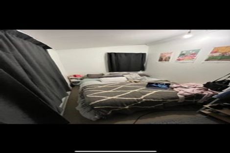 Photo of property in 60 Mortimer Terrace, Brooklyn, Wellington, 6021