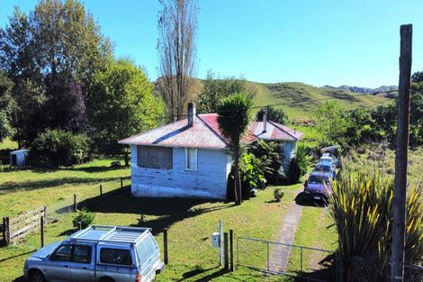 Photo of property in 16 Williams Avenue, Ohura, 3926