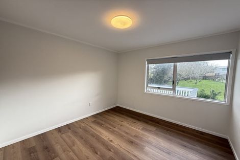 Photo of property in 19 Lancelot Place, Glenfield, Auckland, 0629