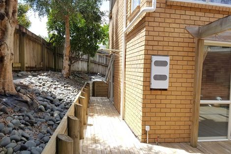 Photo of property in 820/12 Northcross Drive, Oteha, Auckland, 0632