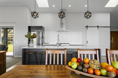 Photo of property in 71 Ross Rise, Kinloch, Taupo, 3385