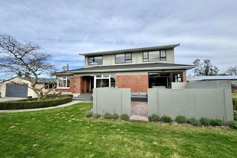 Photo of property in 98a Avenue Road, West End, Timaru, 7910