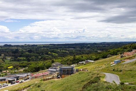 Photo of property in 28 Wilson Way, Waikanae, 5036