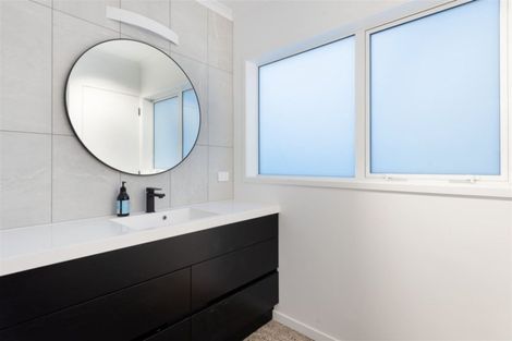 Photo of property in 32a Rita Street, Mount Maunganui, 3116