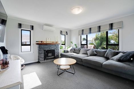 Photo of property in 1/20 Bunnythorpe Road, Papakura, 2110