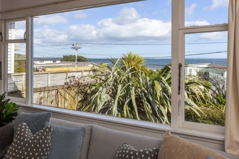 Photo of property in 198 Rosetta Road, Raumati South, Paraparaumu, 5032