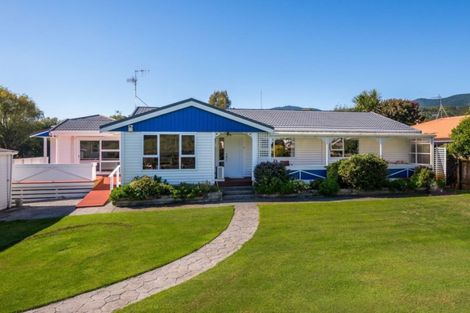 Photo of property in 14 Rata Road, Raumati Beach, Paraparaumu, 5032
