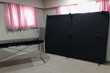 Photo of property in 2/35 Derrimore Heights, Clover Park, Auckland, 2019