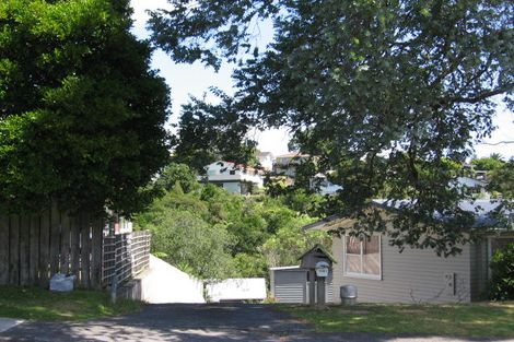 Photo of property in 2/61 Stott Avenue, Birkdale, Auckland, 0626