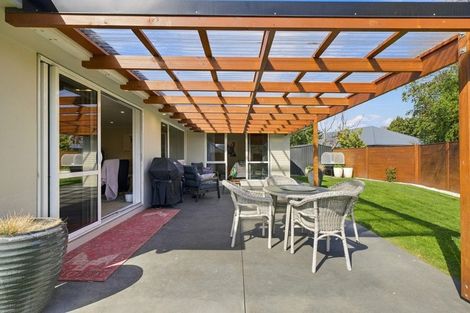 Photo of property in 61 Kotuku Crescent, Woolston, Christchurch, 8023