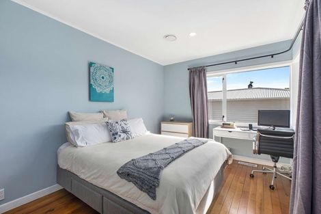 Photo of property in 324 Glengarry Road, Glen Eden, Auckland, 0602