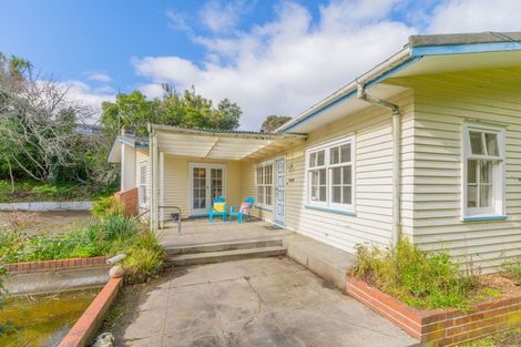 Photo of property in 27 Renown Road, Raumati South, Paraparaumu, 5032