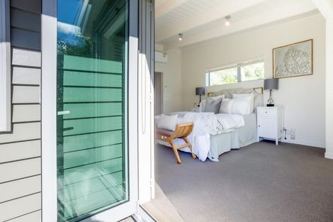 Photo of property in 60 The Circle, Manly, Whangaparaoa, 0930