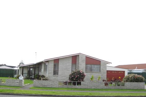 Photo of property in 8 Glamis Avenue, Bell Block, New Plymouth, 4312