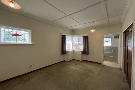 Photo of property in 43 Dorset Avenue, Westown, New Plymouth, 4310