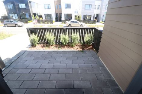 Photo of property in 42 Gecko Road, Hobsonville, Auckland, 0616