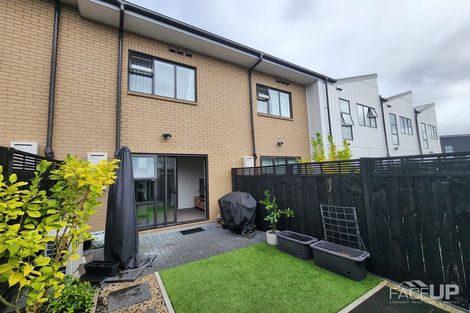 Photo of property in 20 Manarini Road, Westgate, Auckland, 0614