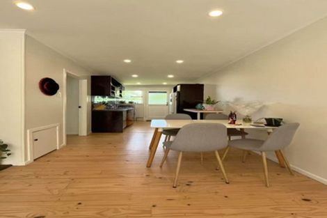 Photo of property in 2/33 Hamlin Road, Mount Wellington, Auckland, 1060