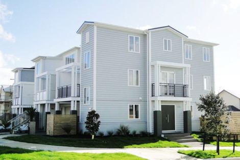 Photo of property in 92 Arrowsmith Drive, Flat Bush, Auckland, 2019