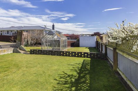 Photo of property in 18 Arrow Crescent, Holmes Hill, Oamaru, 9401