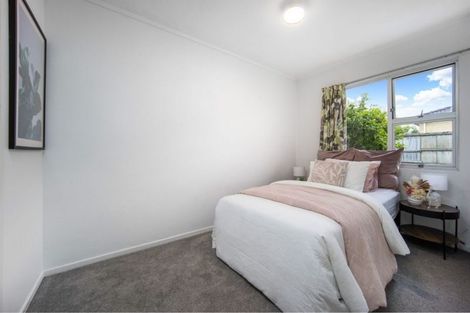 Photo of property in 3/45 Blockhouse Bay Road, Avondale, Auckland, 1026